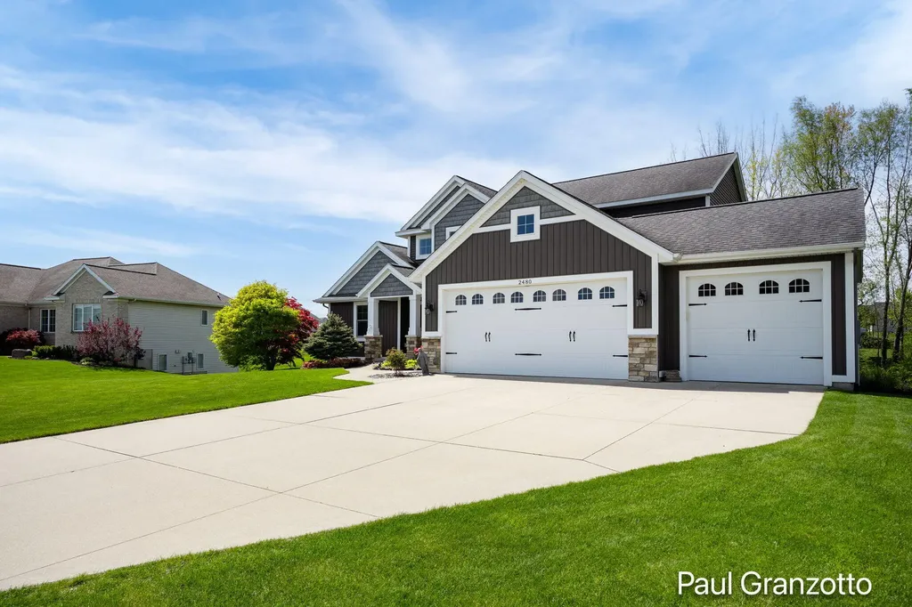 2480 Cedar West Drive Georgetown Charter Township MI 49428