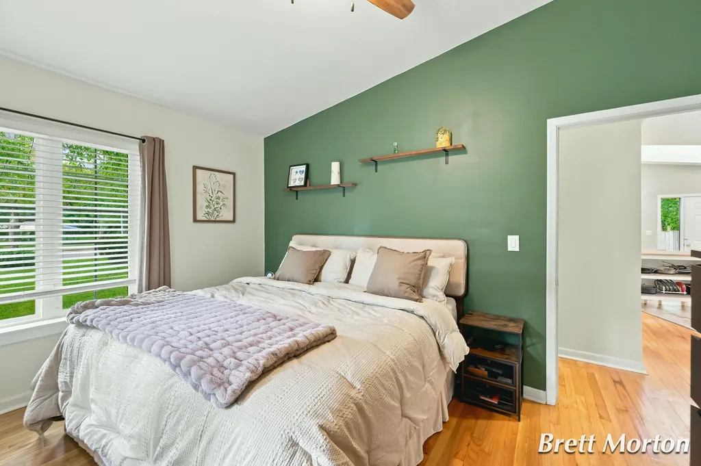 2304 Tecumseh River Road Lansing City MI 48906