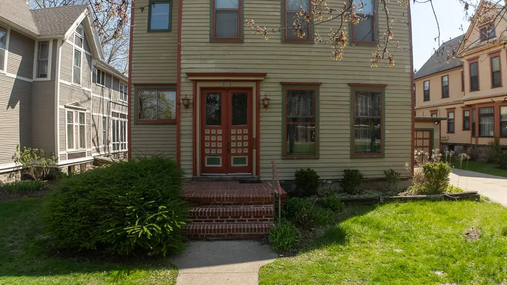 130 College Avenue NE Grand Rapids City MI 49503
