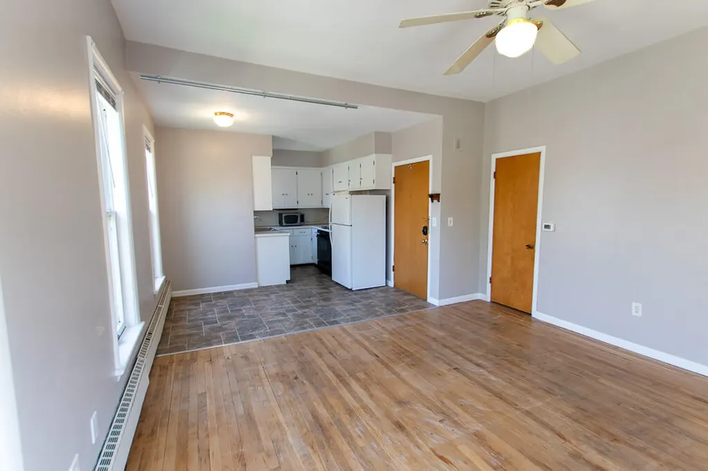 130 College Avenue NE Grand Rapids City MI 49503