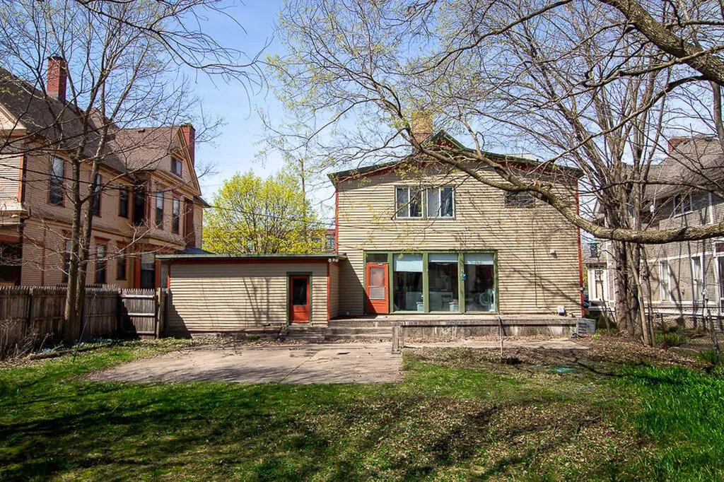 130 College Avenue NE Grand Rapids City MI 49503
