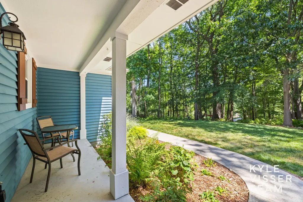 6728 Gleneagles Drive SE Cascade Charter Township MI 49546