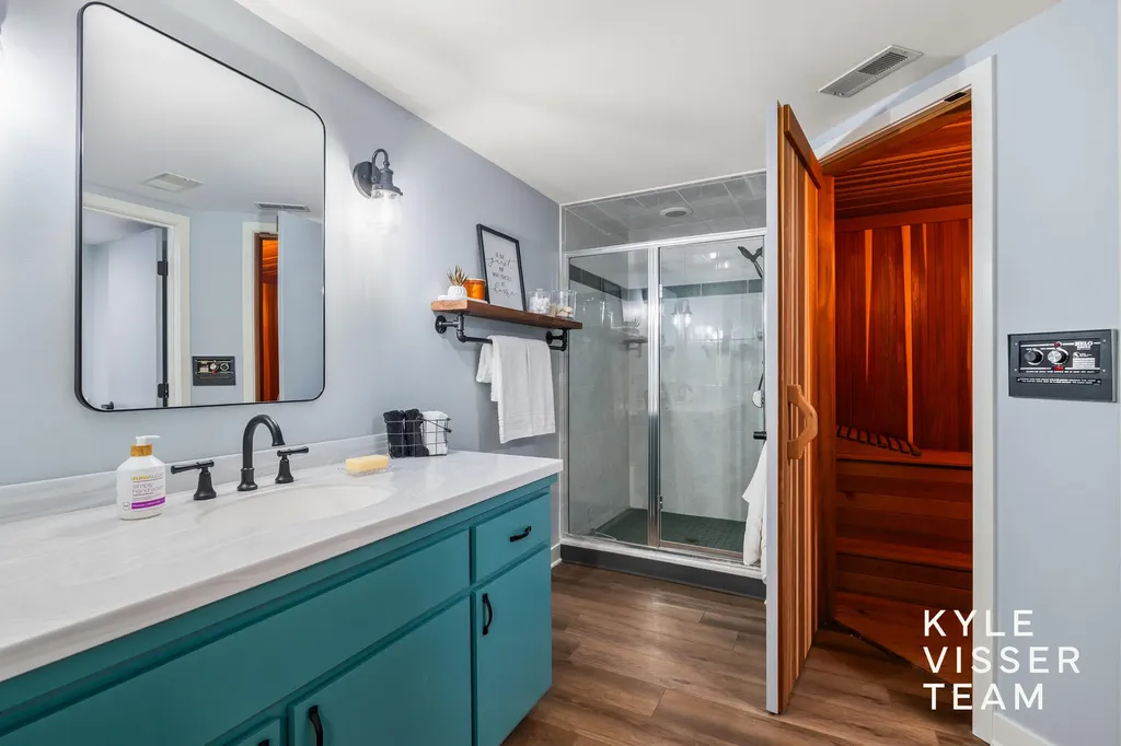 6728 Gleneagles Drive SE Cascade Charter Township MI 49546