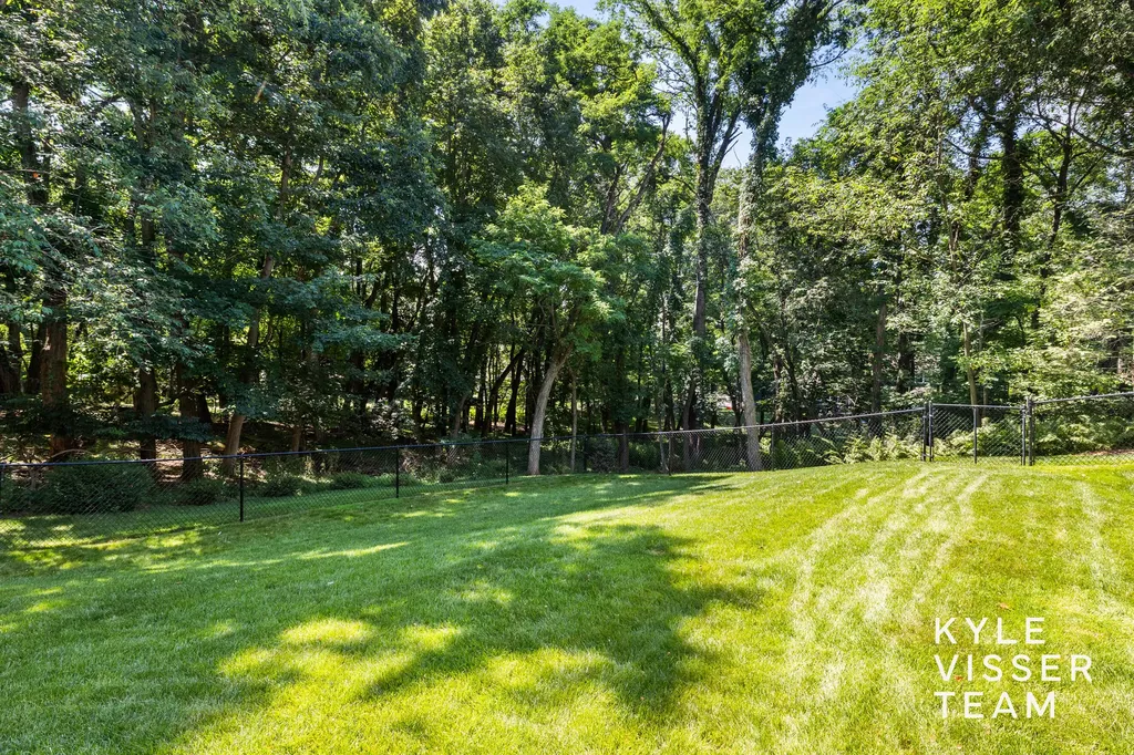 6728 Gleneagles Drive SE Cascade Charter Township MI 49546