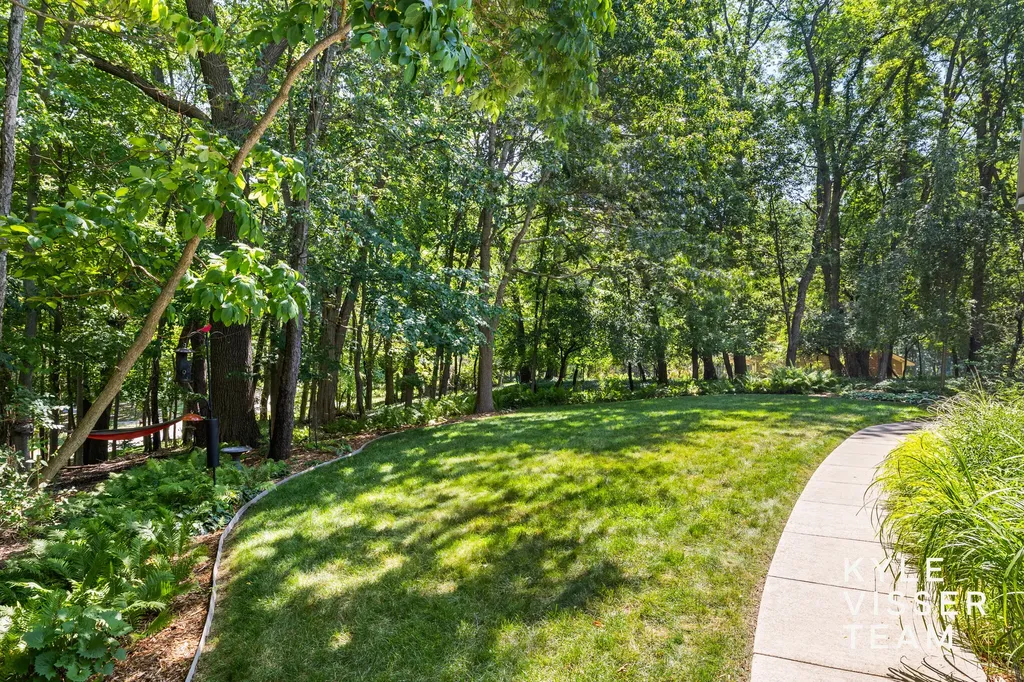 6728 Gleneagles Drive SE Cascade Charter Township MI 49546