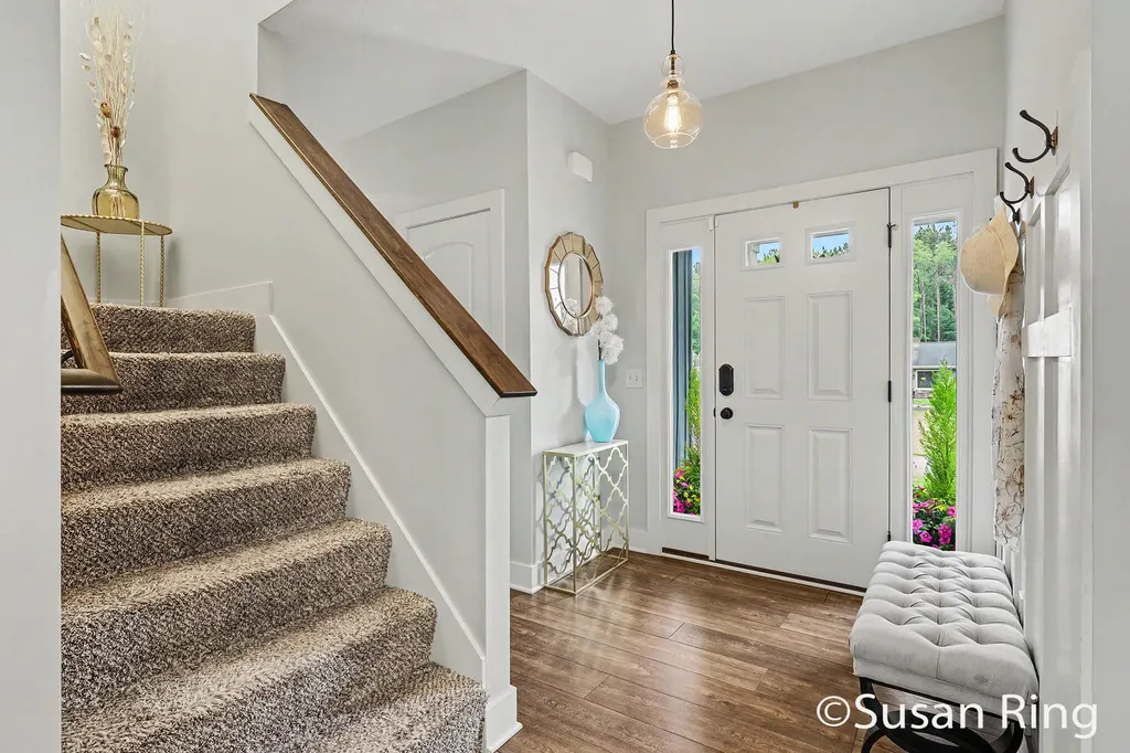 3769 Walnut Springs Drive NE Grand Rapids Charter Township MI 49525