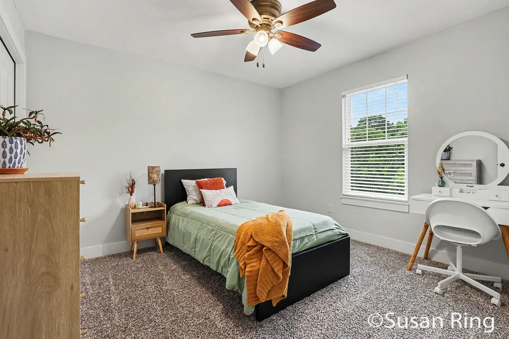 3769 Walnut Springs Drive NE Grand Rapids Charter Township MI 49525
