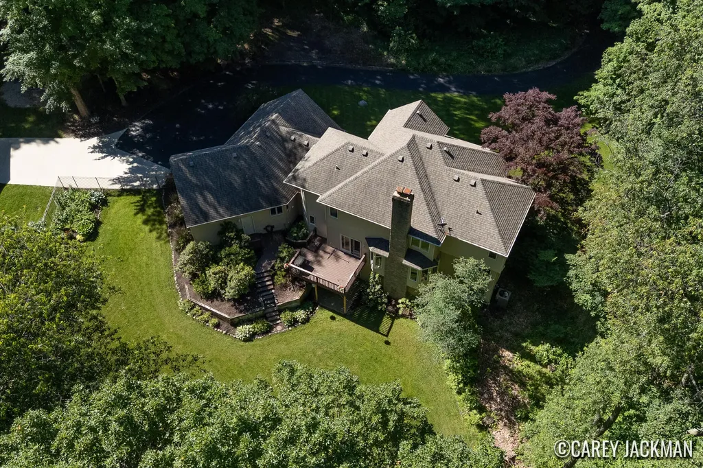 2111 Woodley Creek Court NW Alpine Township MI 49321