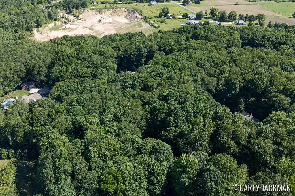 2111 Woodley Creek Court NW Alpine Township MI 49321