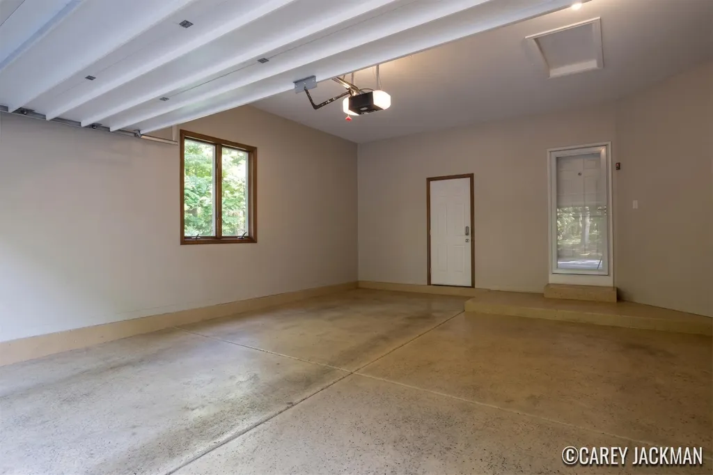 2111 Woodley Creek Court NW Alpine Township MI 49321