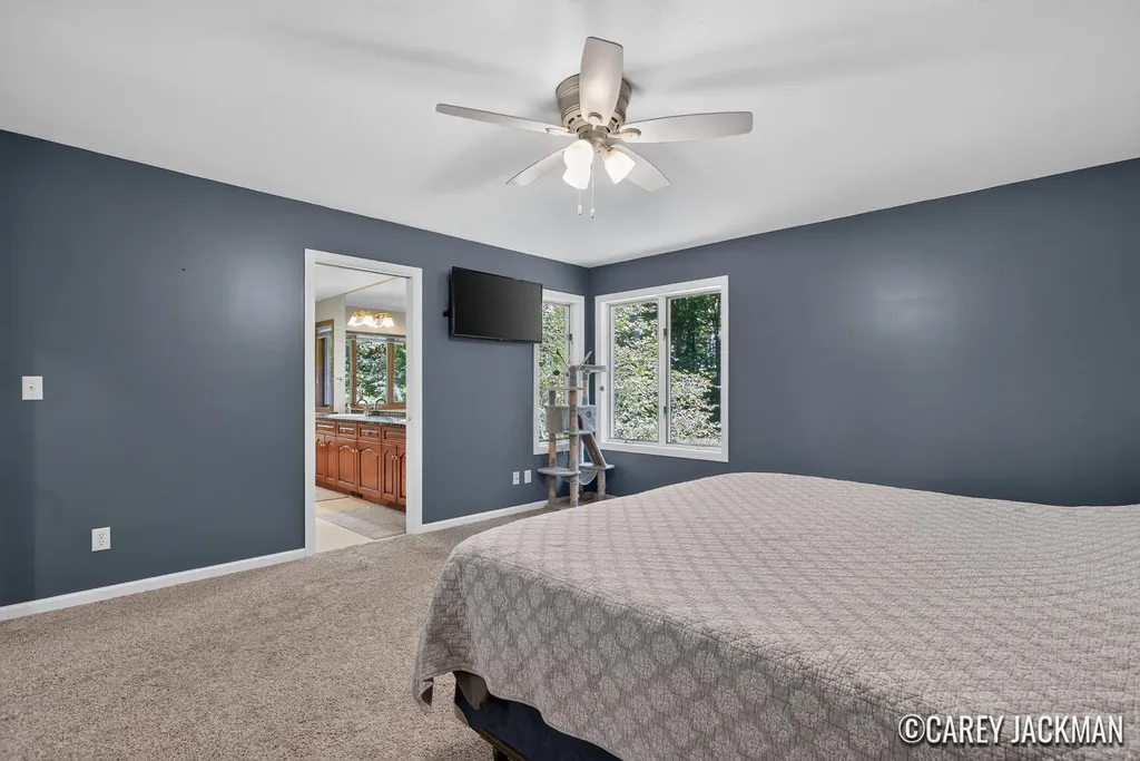 2111 Woodley Creek Court NW Alpine Township MI 49321