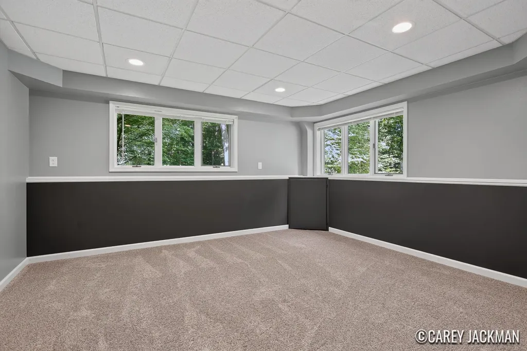 2111 Woodley Creek Court NW Alpine Township MI 49321