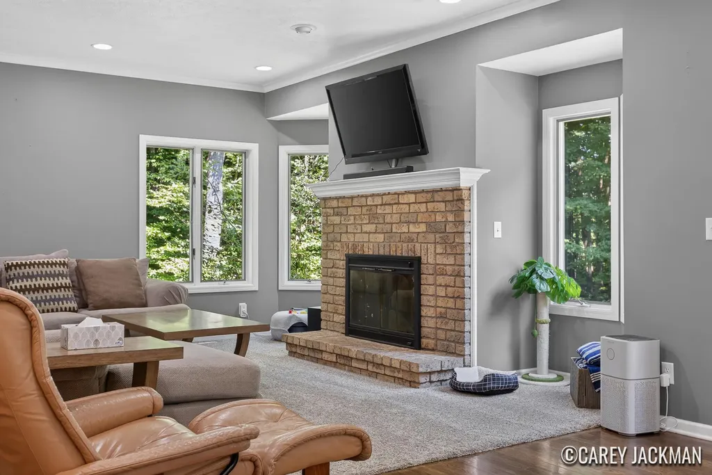 2111 Woodley Creek Court NW Alpine Township MI 49321