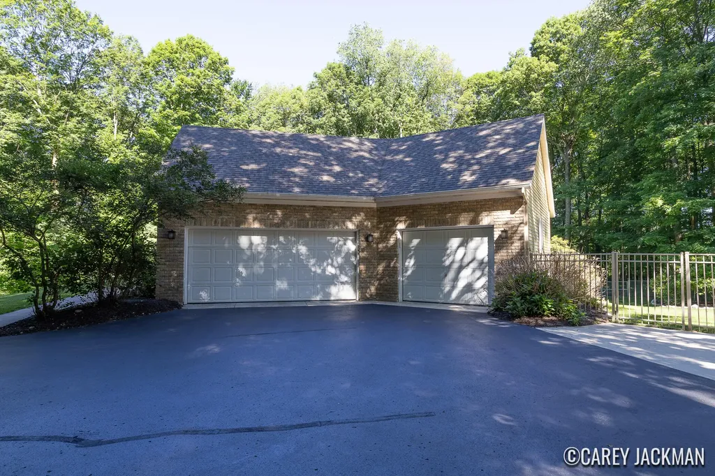 2111 Woodley Creek Court NW Alpine Township MI 49321
