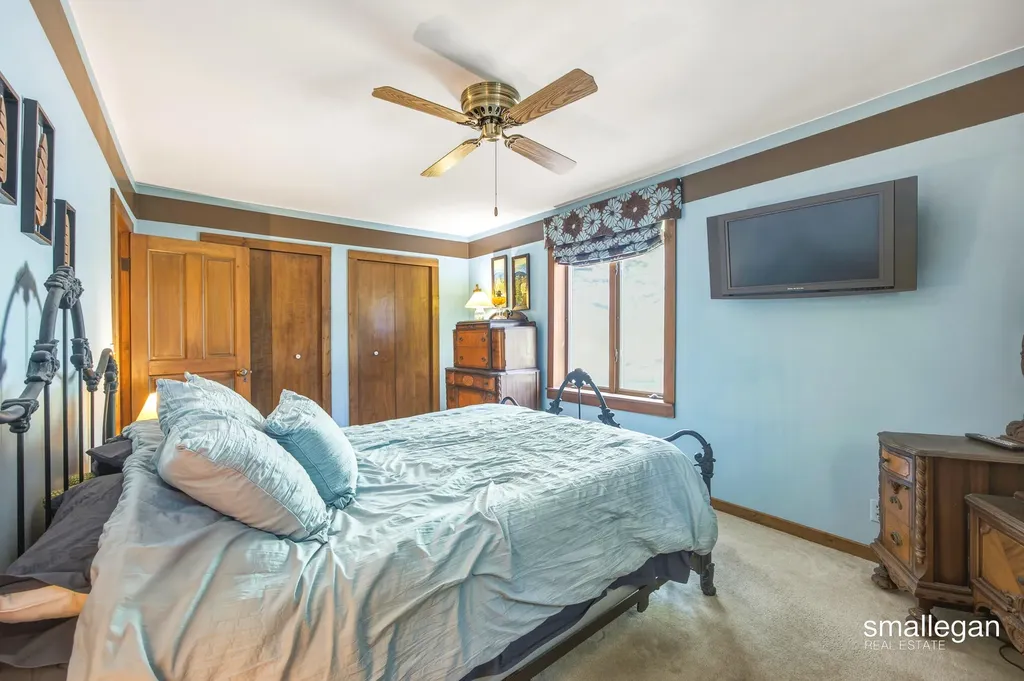 14960 White Creek Avenue NE Solon Township MI 49319