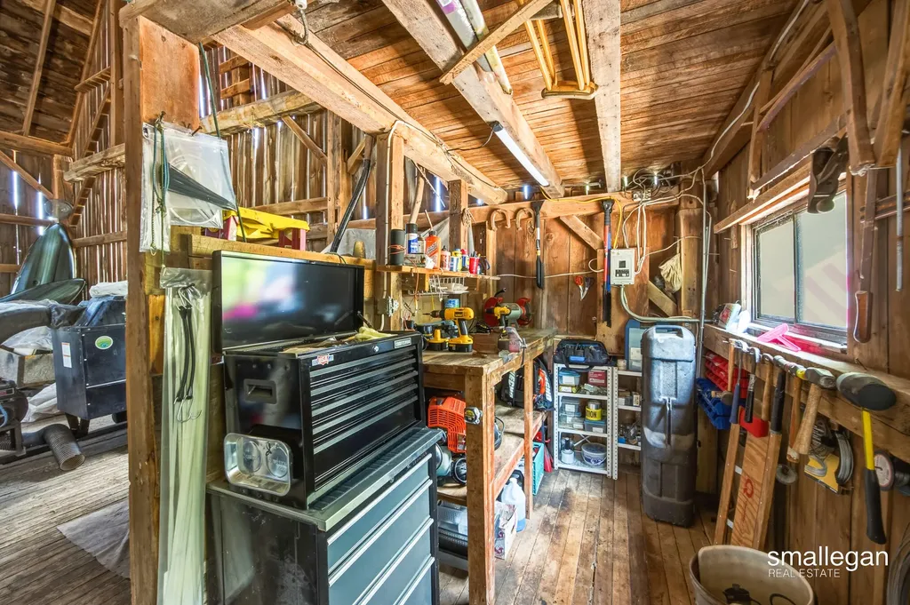14960 White Creek Avenue NE Solon Township MI 49319