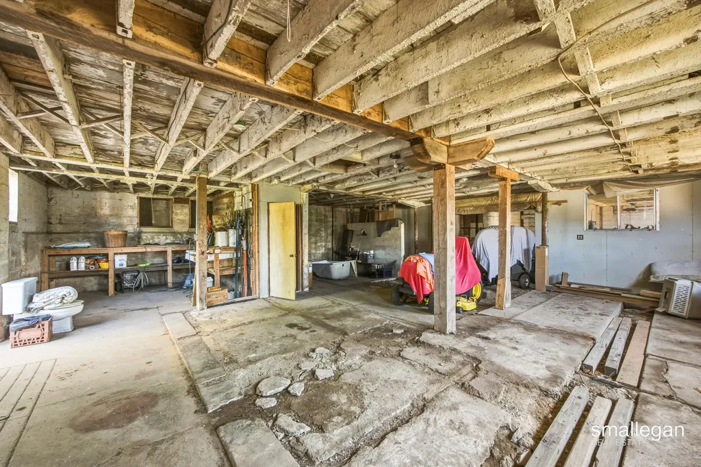 14960 White Creek Avenue NE Solon Township MI 49319