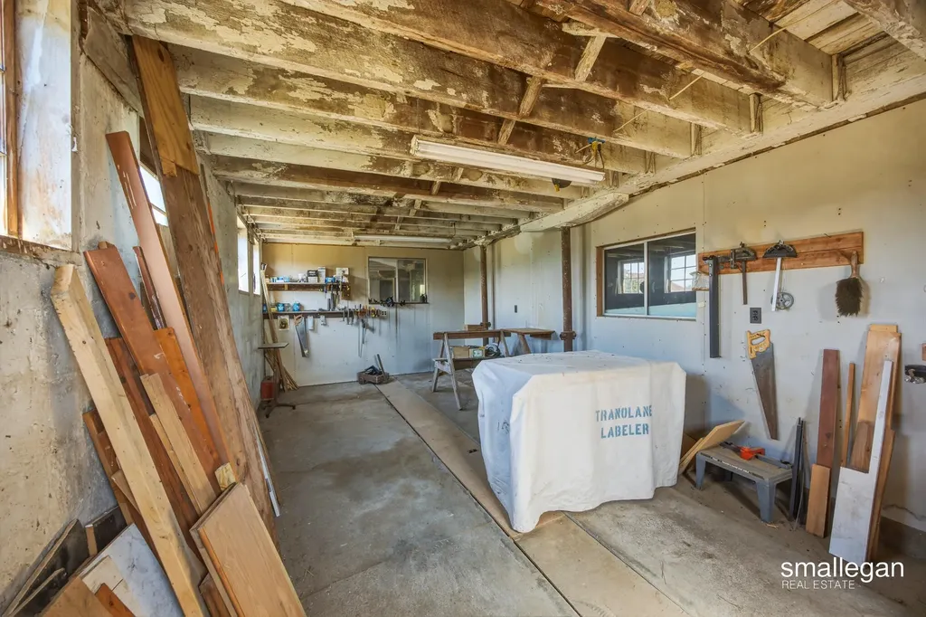 14960 White Creek Avenue NE Solon Township MI 49319