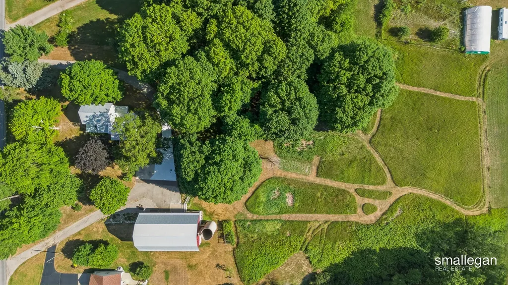 14960 White Creek Avenue NE Solon Township MI 49319
