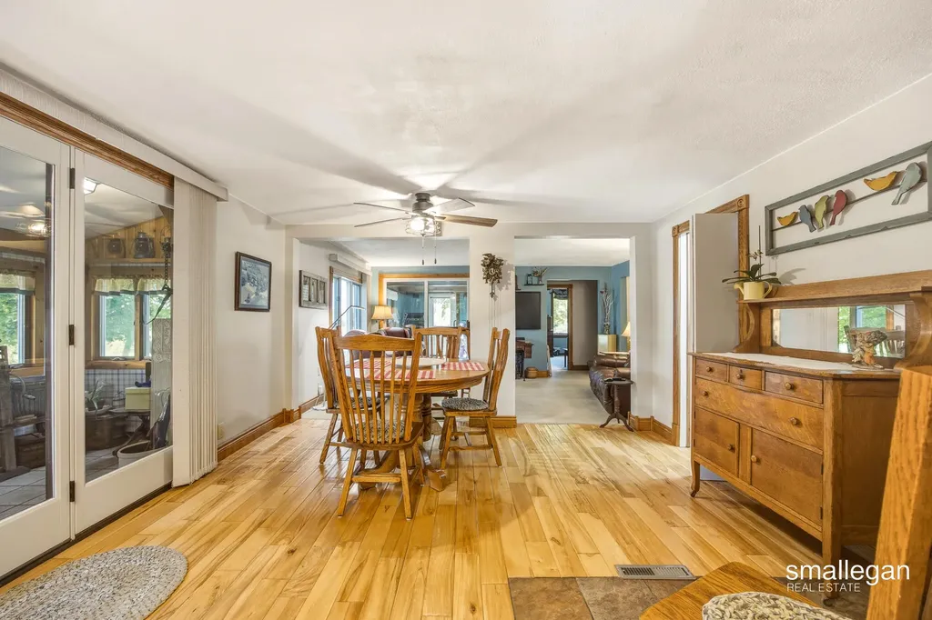 14960 White Creek Avenue NE Solon Township MI 49319
