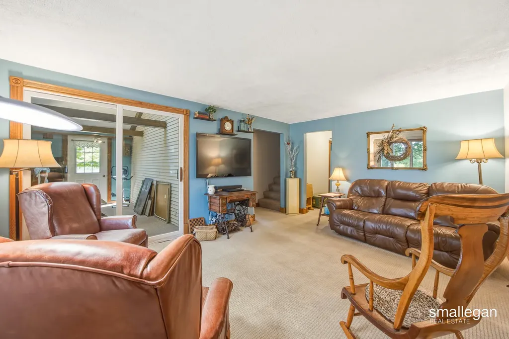 14960 White Creek Avenue NE Solon Township MI 49319