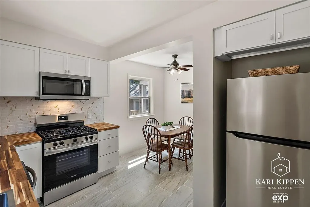 3254 Townsend Avenue NE Grand Rapids City MI 49525