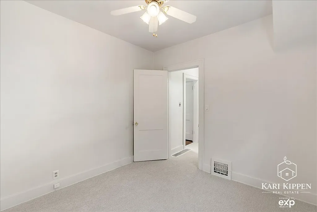 3254 Townsend Avenue NE Grand Rapids City MI 49525