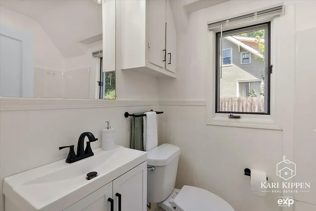 3254 Townsend Avenue NE Grand Rapids City MI 49525