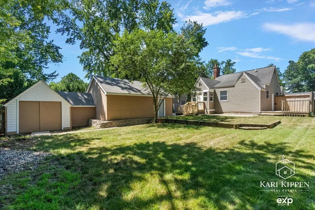 3254 Townsend Avenue NE Grand Rapids City MI 49525