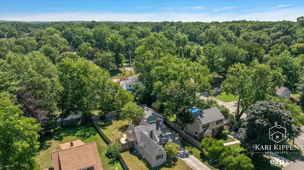3254 Townsend Avenue NE Grand Rapids City MI 49525