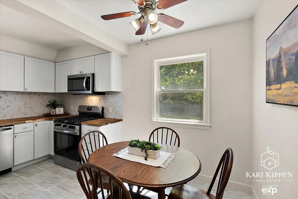 3254 Townsend Avenue NE Grand Rapids City MI 49525