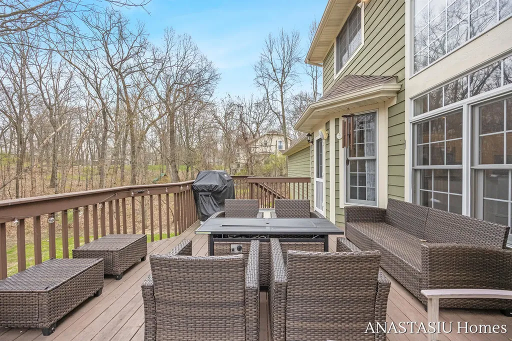 7023 Dunloe Cannon Township MI 49306