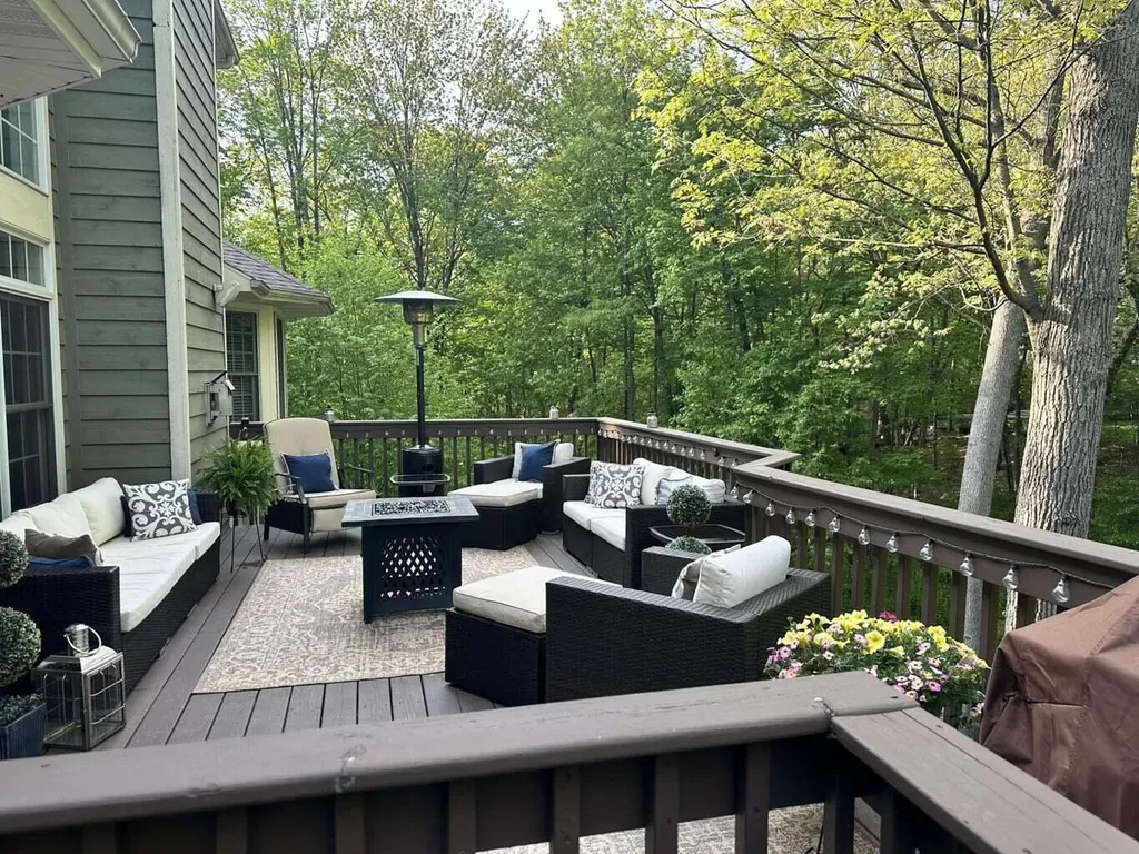 7023 Dunloe Cannon Township MI 49306