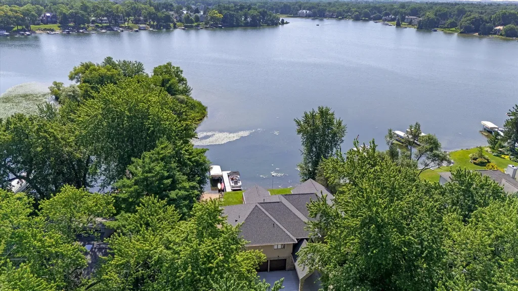 9233 Tan Bay Street Commerce Charter Township MI 48382