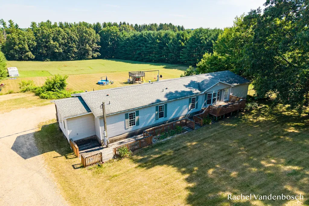 8456 Centerline Road Keene Township MI 48881