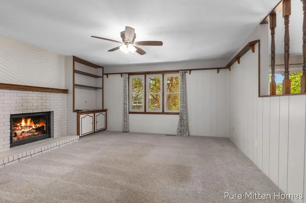 2047 Wolfboro Drive SE Kentwood City MI 49508