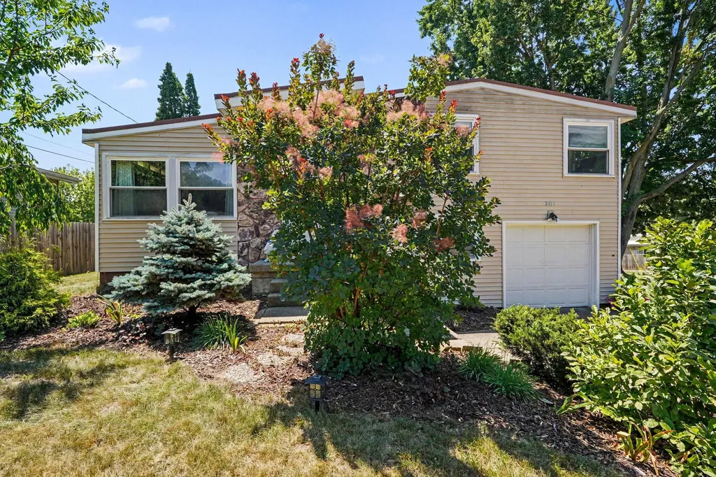 2110 Floyd Street SW Wyoming City MI 49519
