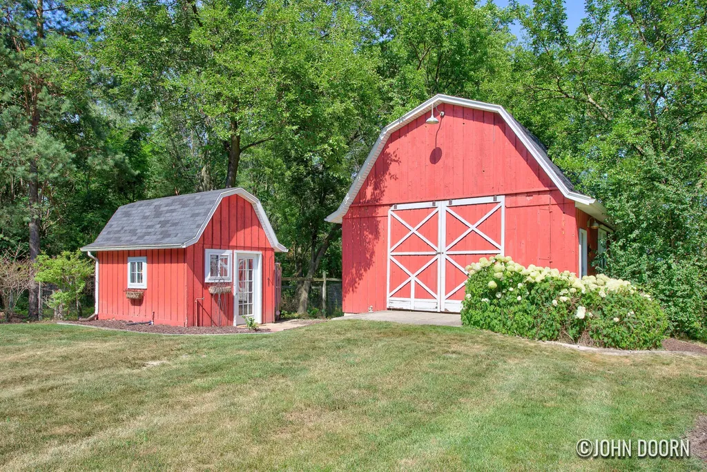 626 Spaulding Avenue SE Ada Township MI 49301