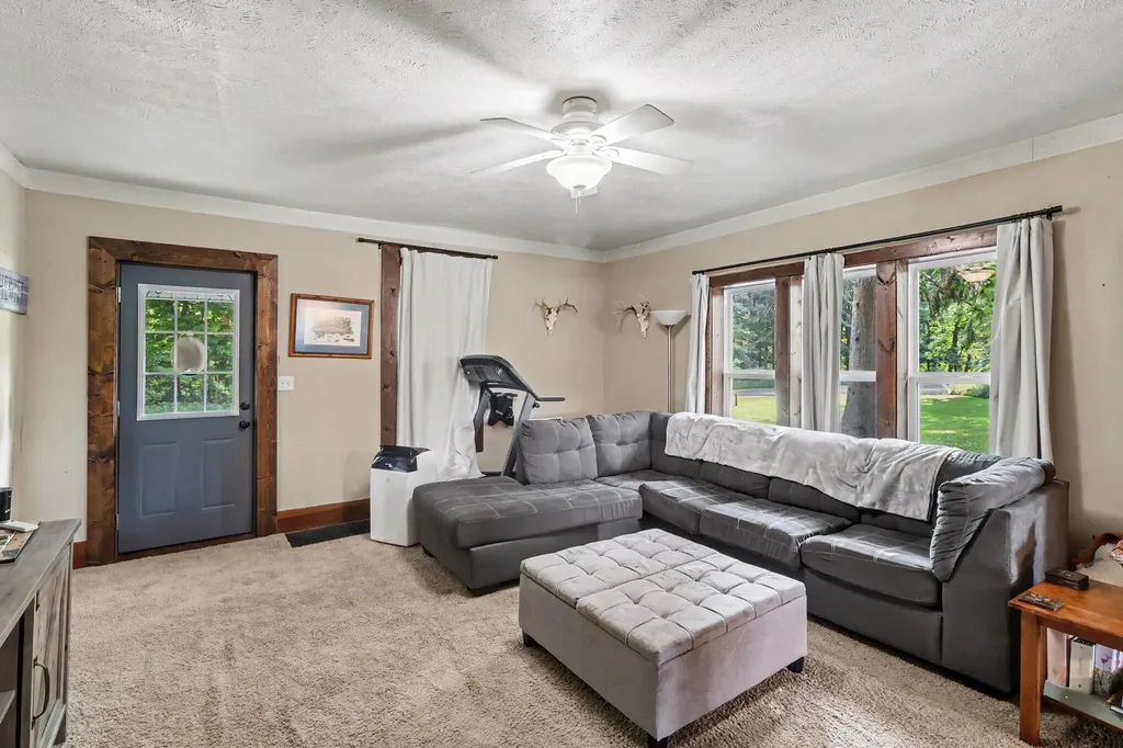 2294 Nashville Road Hastings Charter Township MI 49058