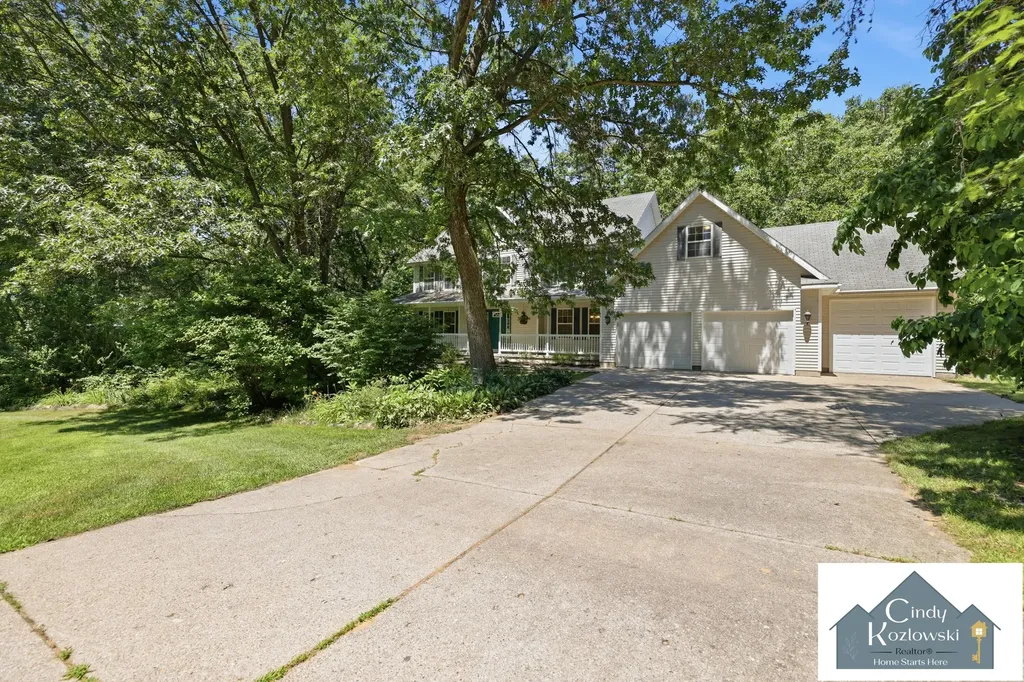 4959 Brookestone Drive NE Courtland Township MI 49341