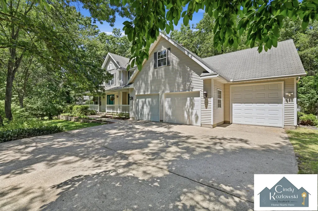 4959 Brookestone Drive NE Courtland Township MI 49341