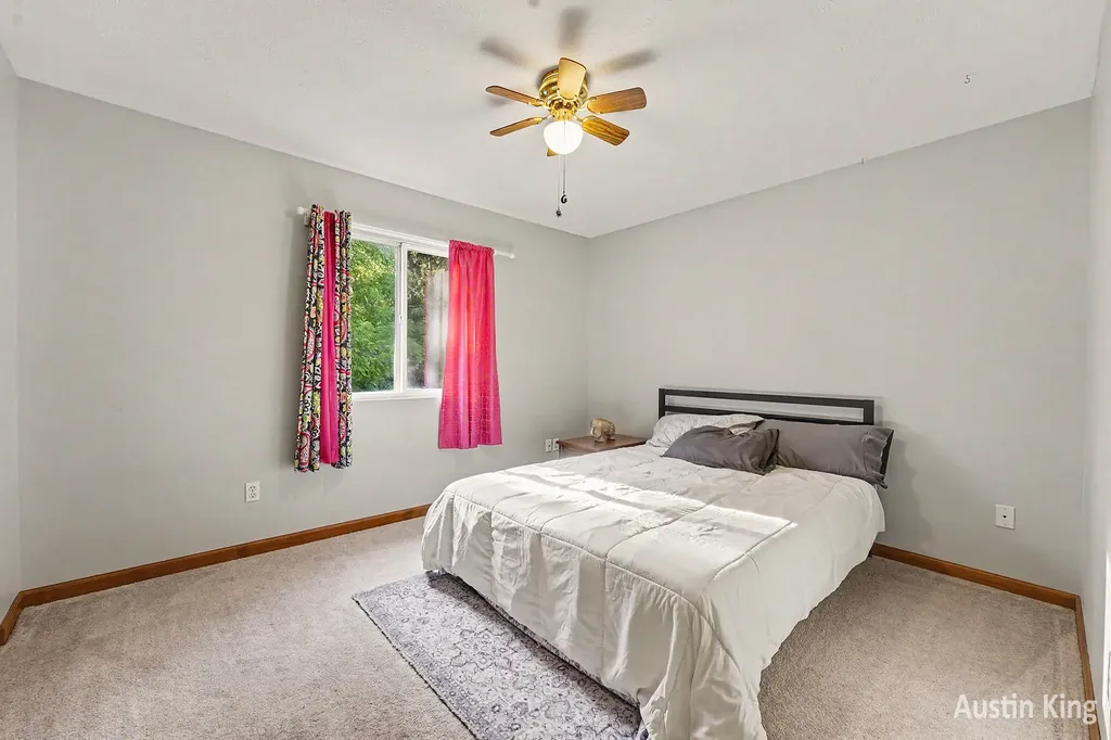 1350 Trailside Court NW Grand Rapids City MI 49504