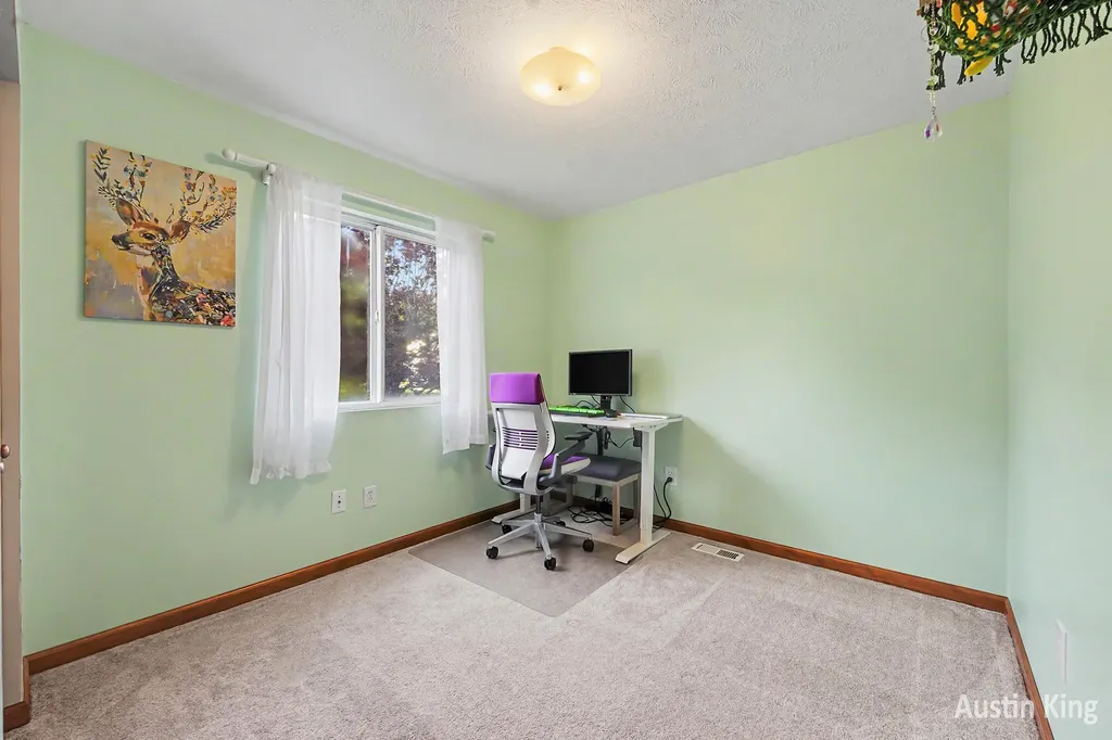 1350 Trailside Court NW Grand Rapids City MI 49504