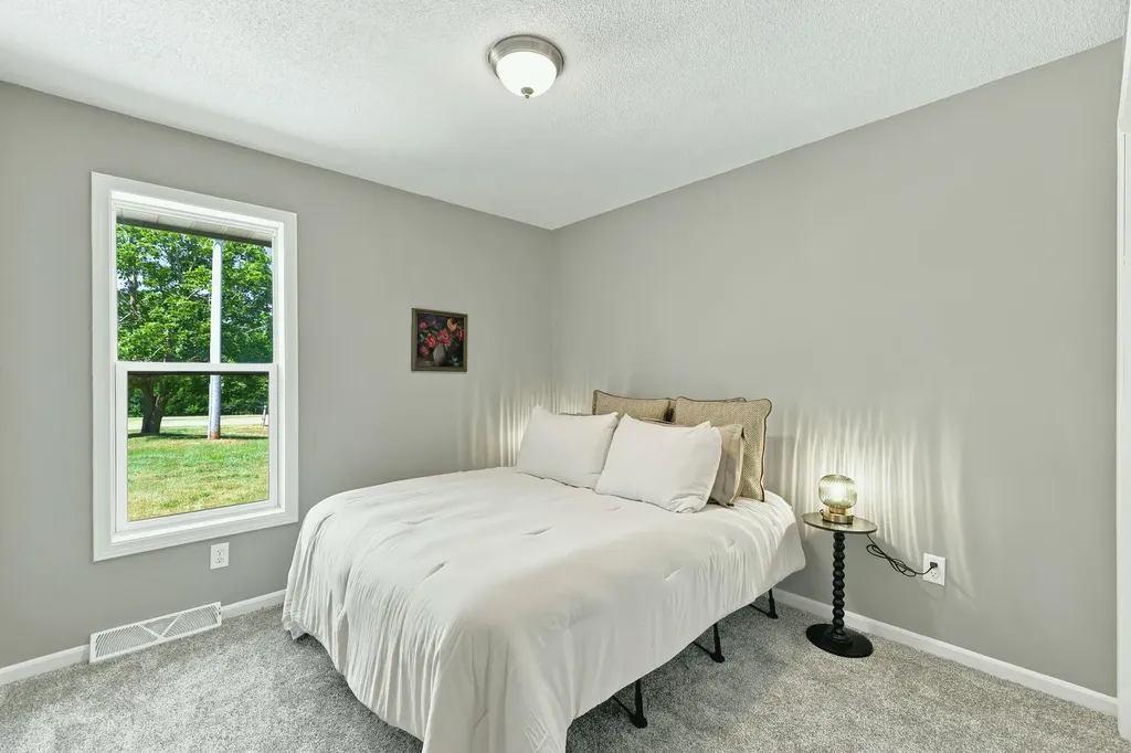 838 24th Avenue Jamestown Charter Township MI 49426