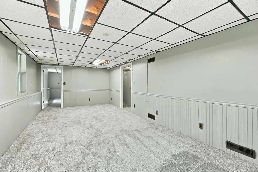 838 24th Avenue Jamestown Charter Township MI 49426