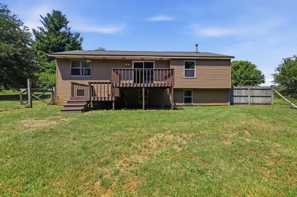 838 24th Avenue Jamestown Charter Township MI 49426