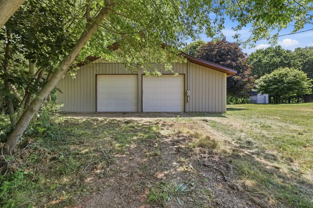 838 24th Avenue Jamestown Charter Township MI 49426