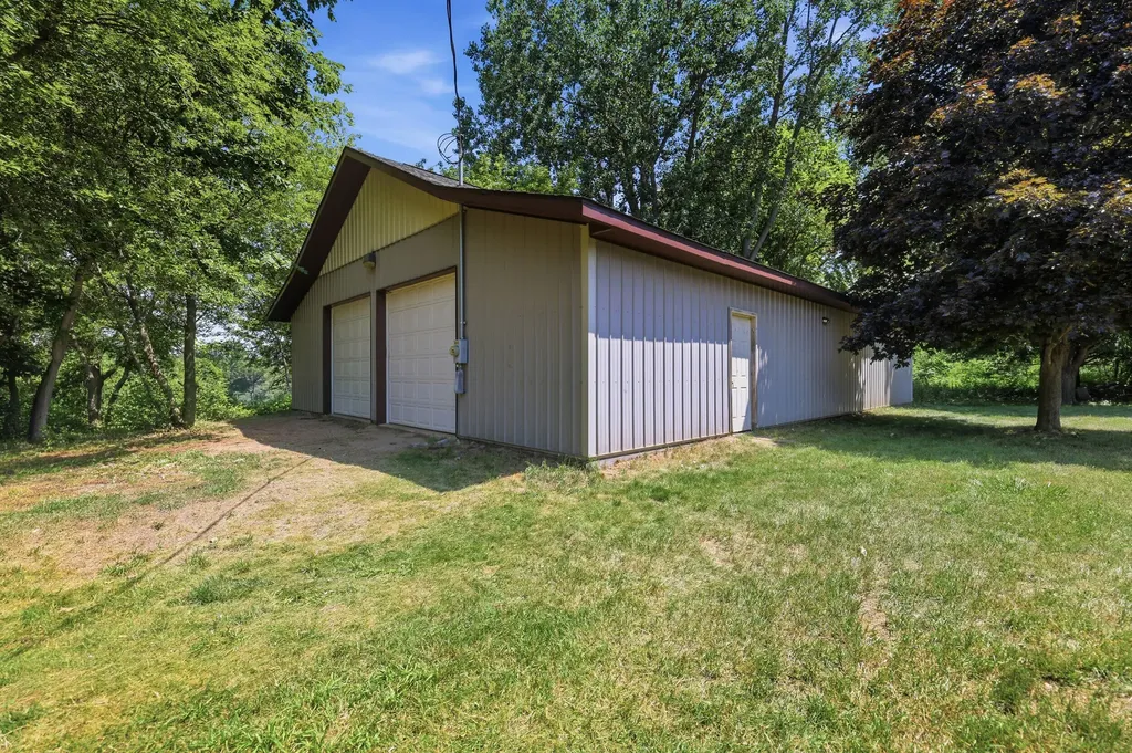 838 24th Avenue Jamestown Charter Township MI 49426