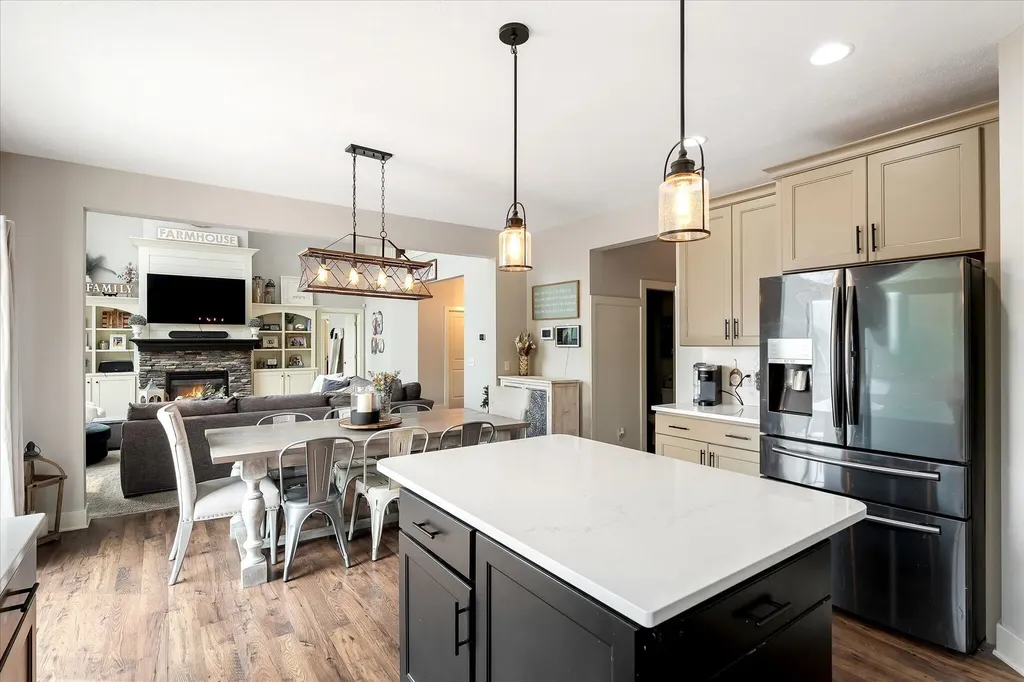 8911 Hopewell Drive NE Algoma Township MI 49341