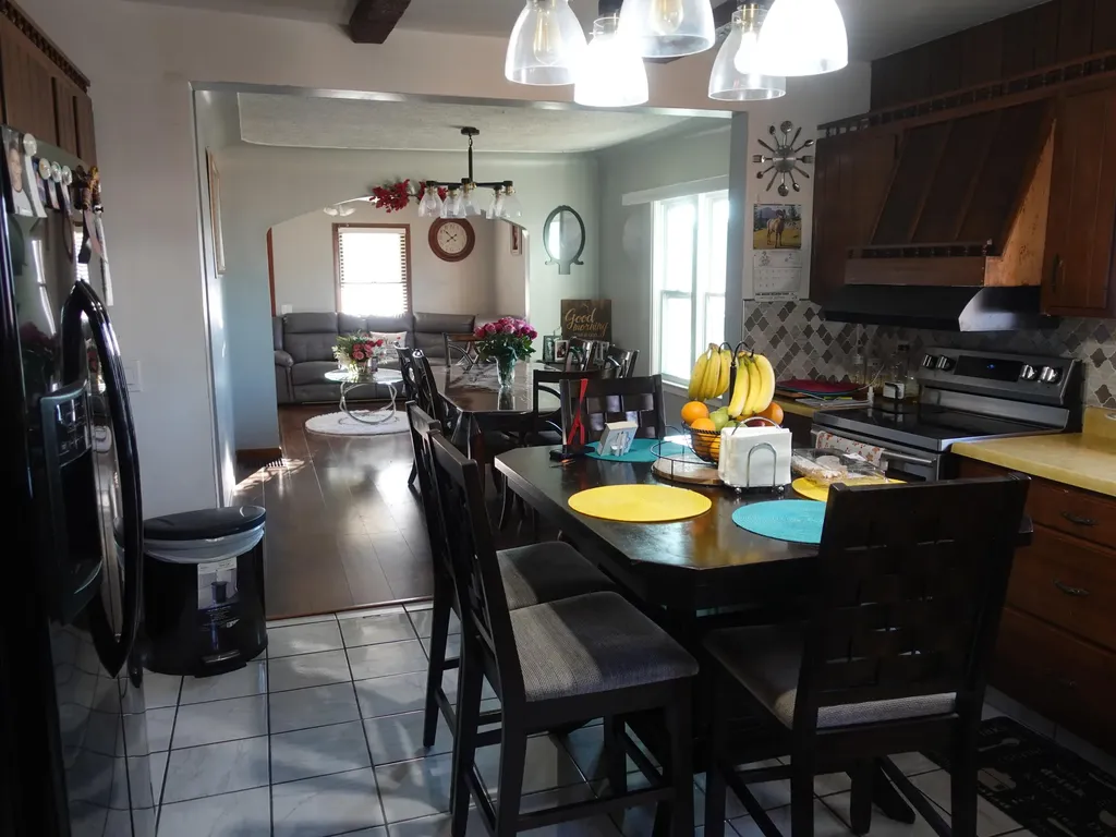 1620 Burlingame Avenue SW Wyoming City MI 49509
